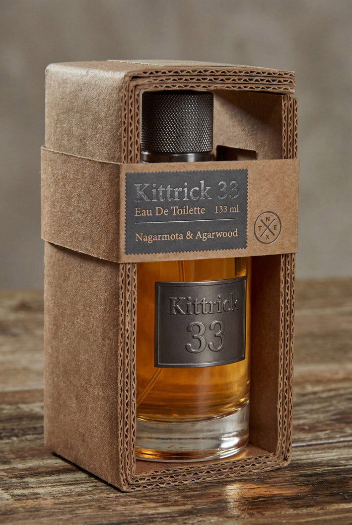 Double Sleeve - Sustainable Box for Eau De Toilette + Stamp Label ( one or each Sleeve) +Self Adhesive Label (for Bottle)